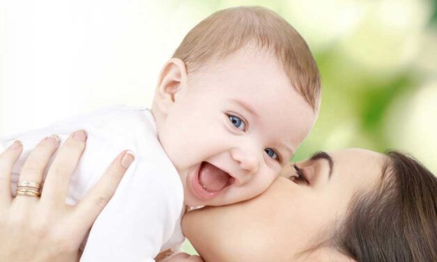 I consigli per affrontare i primi mesi del neonato