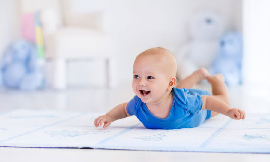 Tummy Time: perché è importante per il neonato